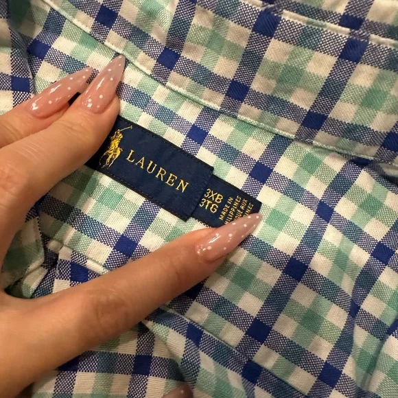 REMADE Limited unisex Plaid Button-Up Cropped Shirt - Picture 2 of 2